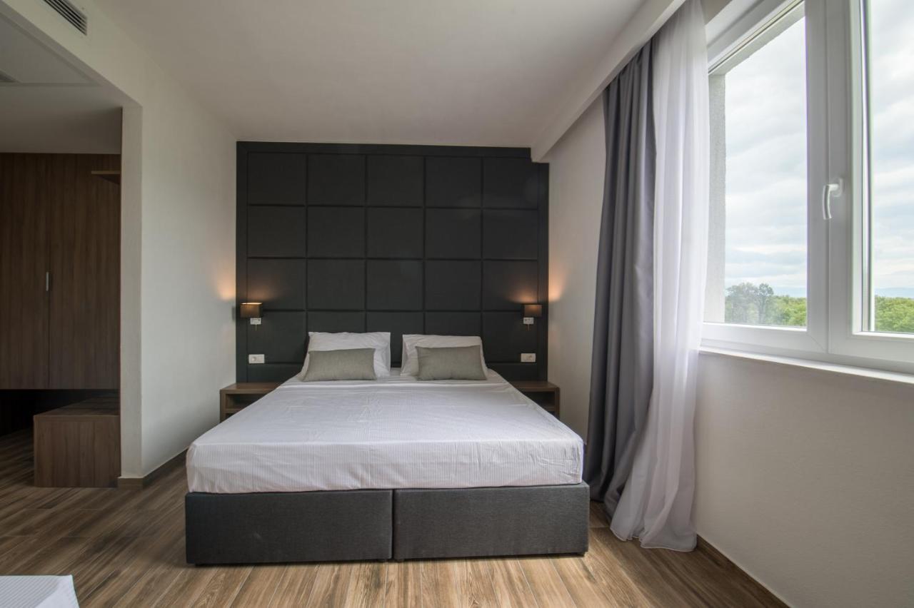 Hotel Tau Međugorje Kültér fotó