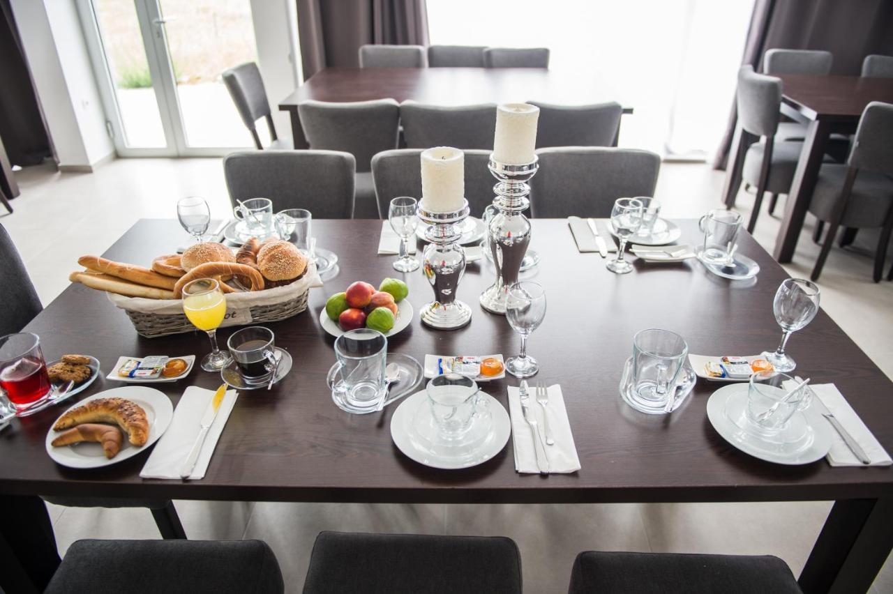 Hotel Tau Međugorje Kültér fotó