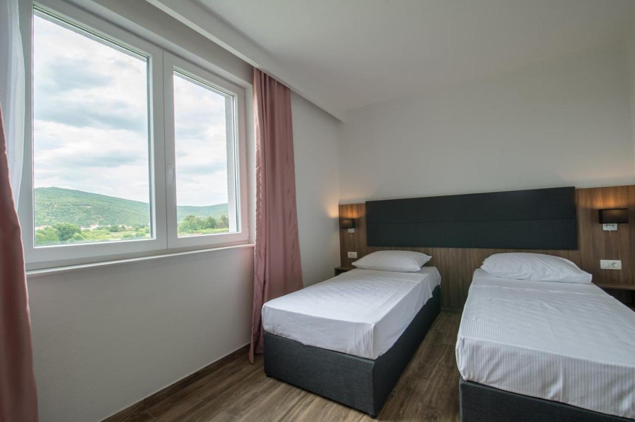 Hotel Tau Međugorje Kültér fotó